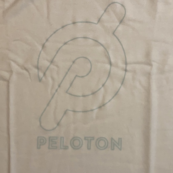 New Beyond Yoga x Peloton Just Chillin Long Sleeve Pullover Sz XS & Large - Picture 2 of 15